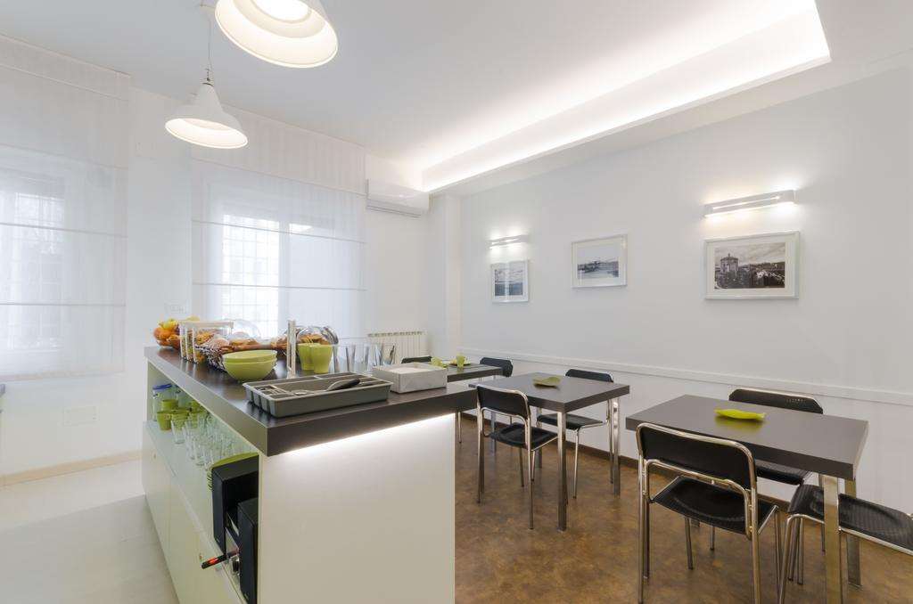 Le Stanze Sul Corso Acomodação com café da manhã Pescara Restaurante foto